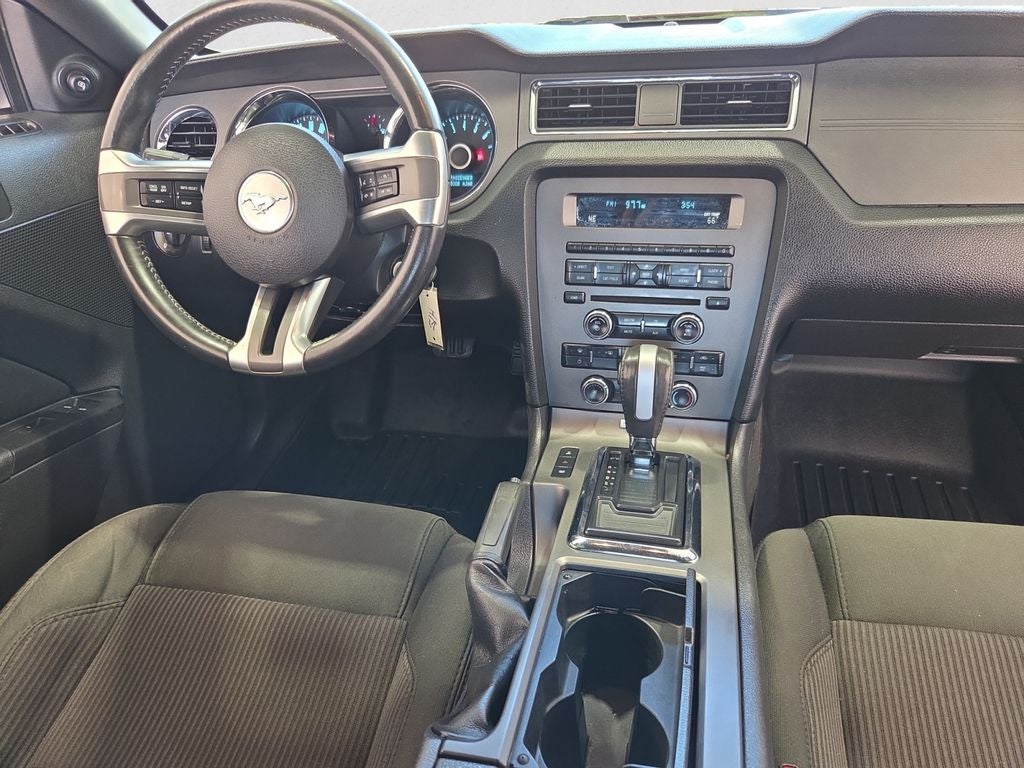 2014 Ford Mustang V6