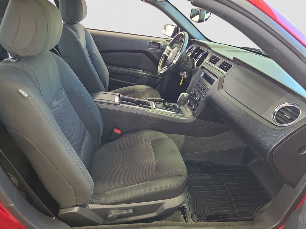 2014 Ford Mustang V6