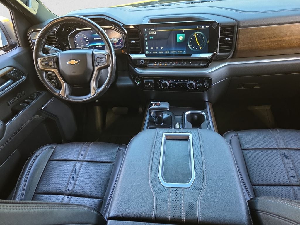 2022 Chevrolet Silverado High Country