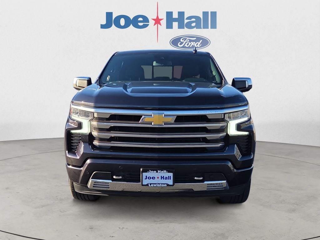 2022 Chevrolet Silverado High Country
