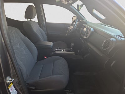 2016 Toyota Tacoma SR5
