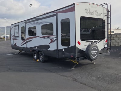2016 WINDRIVER TRAILER Base